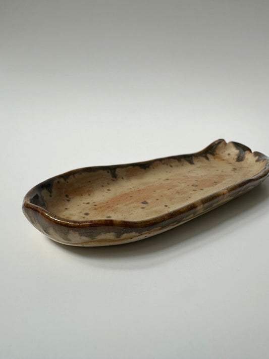 'leeather' plate - porcelain