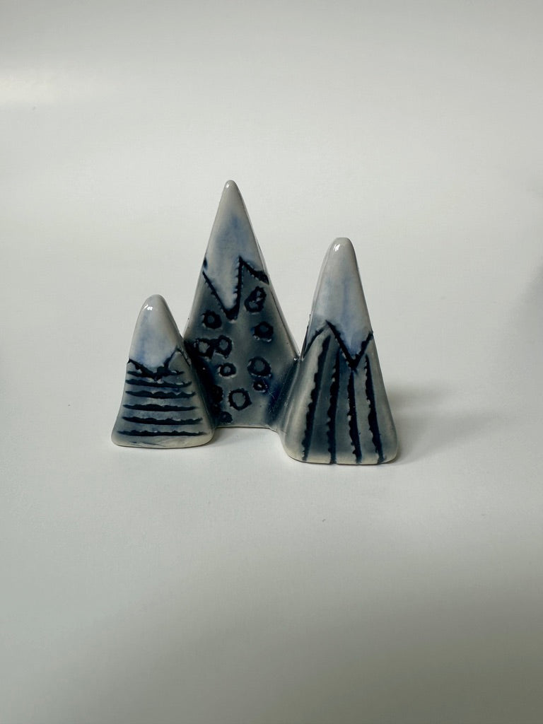 Mountain ring holder - Blue