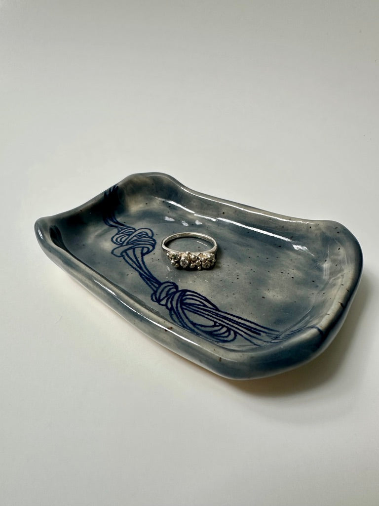 Blue Knot - porcelain