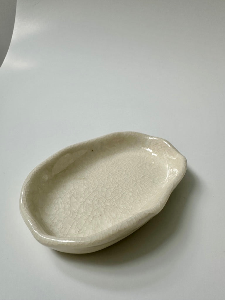 Little porcelain Crackle oval
