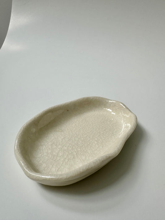Little porcelain Crackle oval