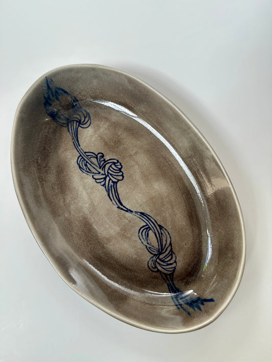 Grey oval dish - porcelain