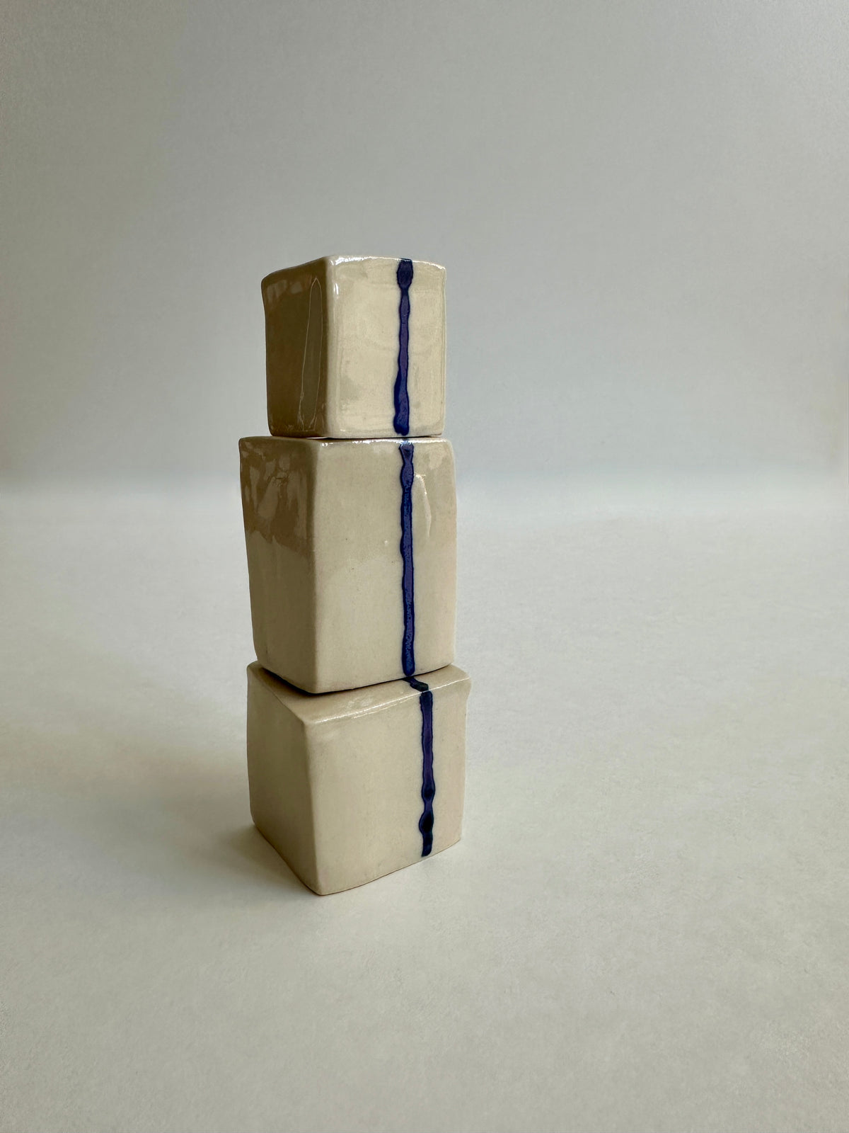 SOLD - Small Cream/Blue Phantom (3pc)