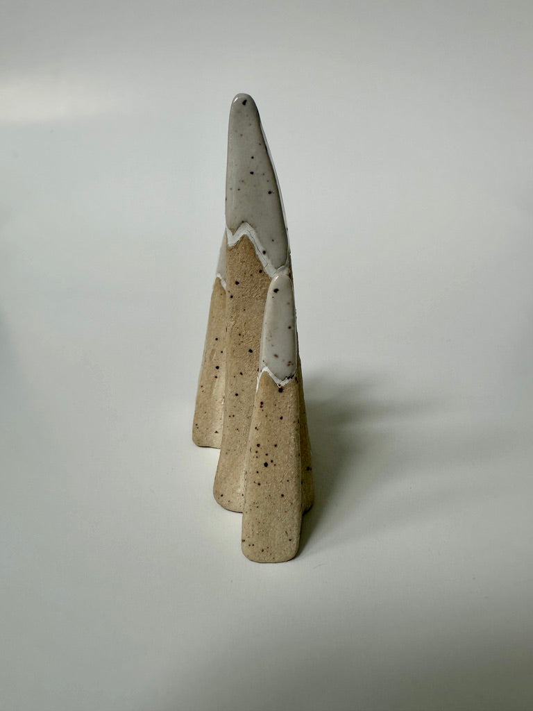Mountain ring holder - Matte Speckle 3