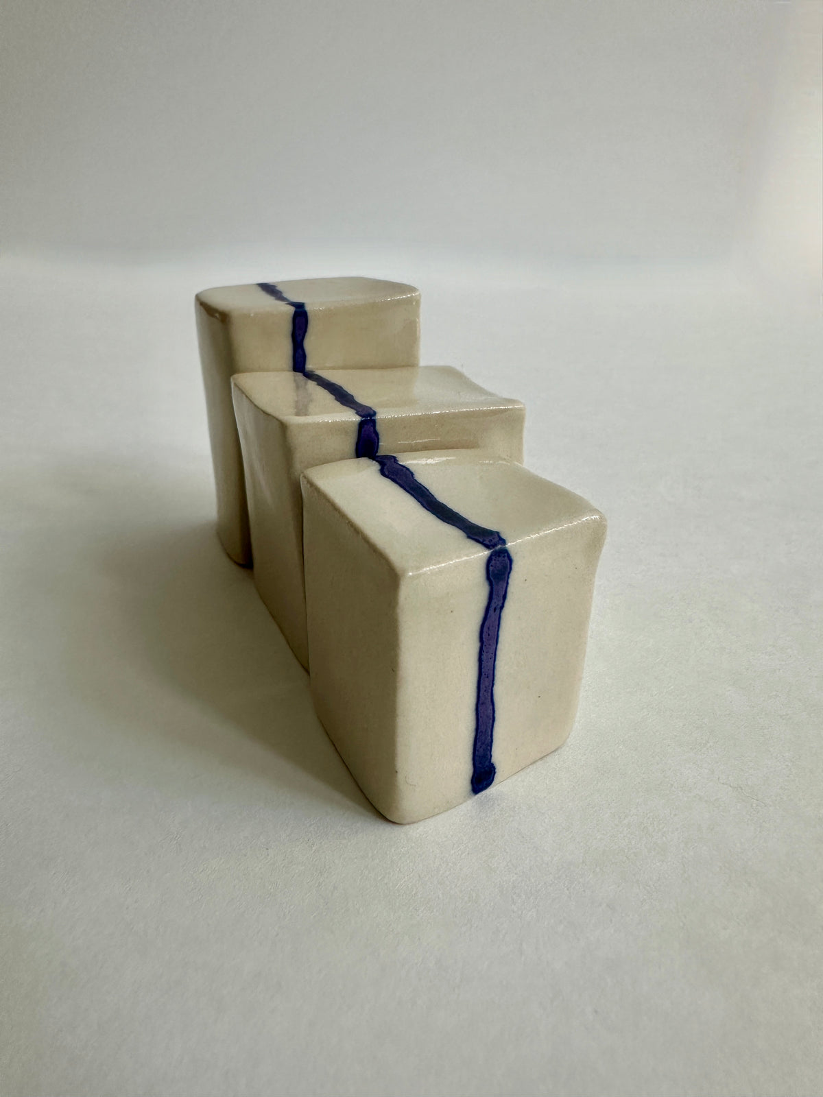 SOLD - Small Cream/Blue Phantom (3pc)