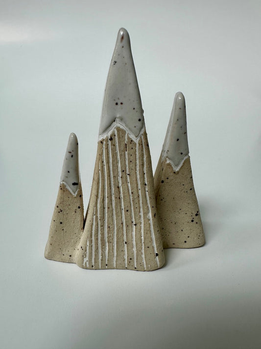 Mountain ring holder - Matte Speckle 3