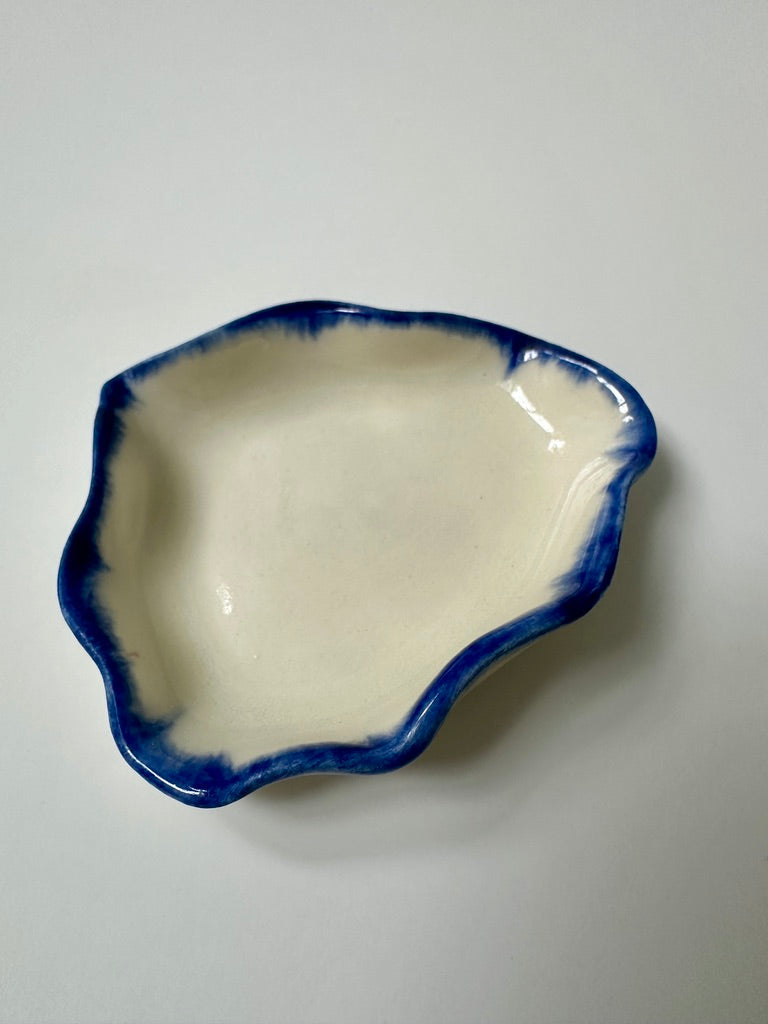 Blue Ruffle - porcelain