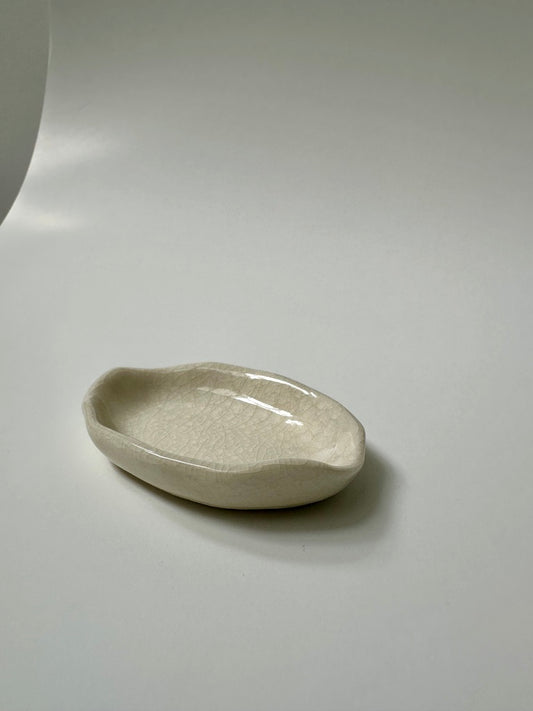 Little porcelain Crackle roundish
