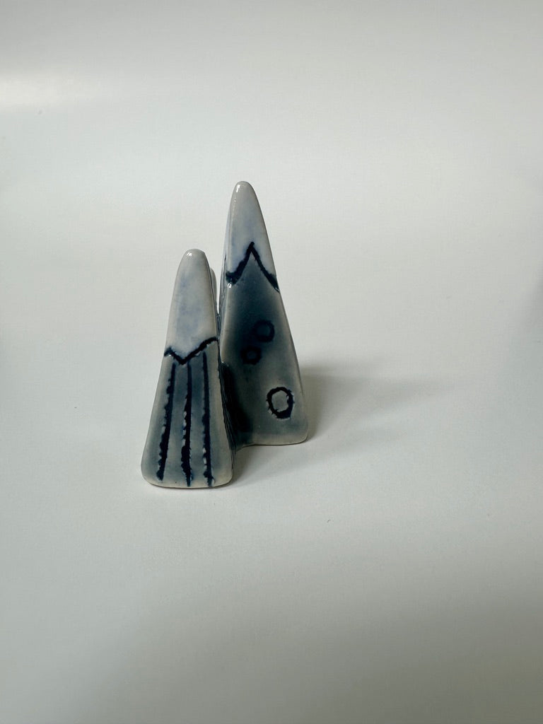 Mountain ring holder - Blue