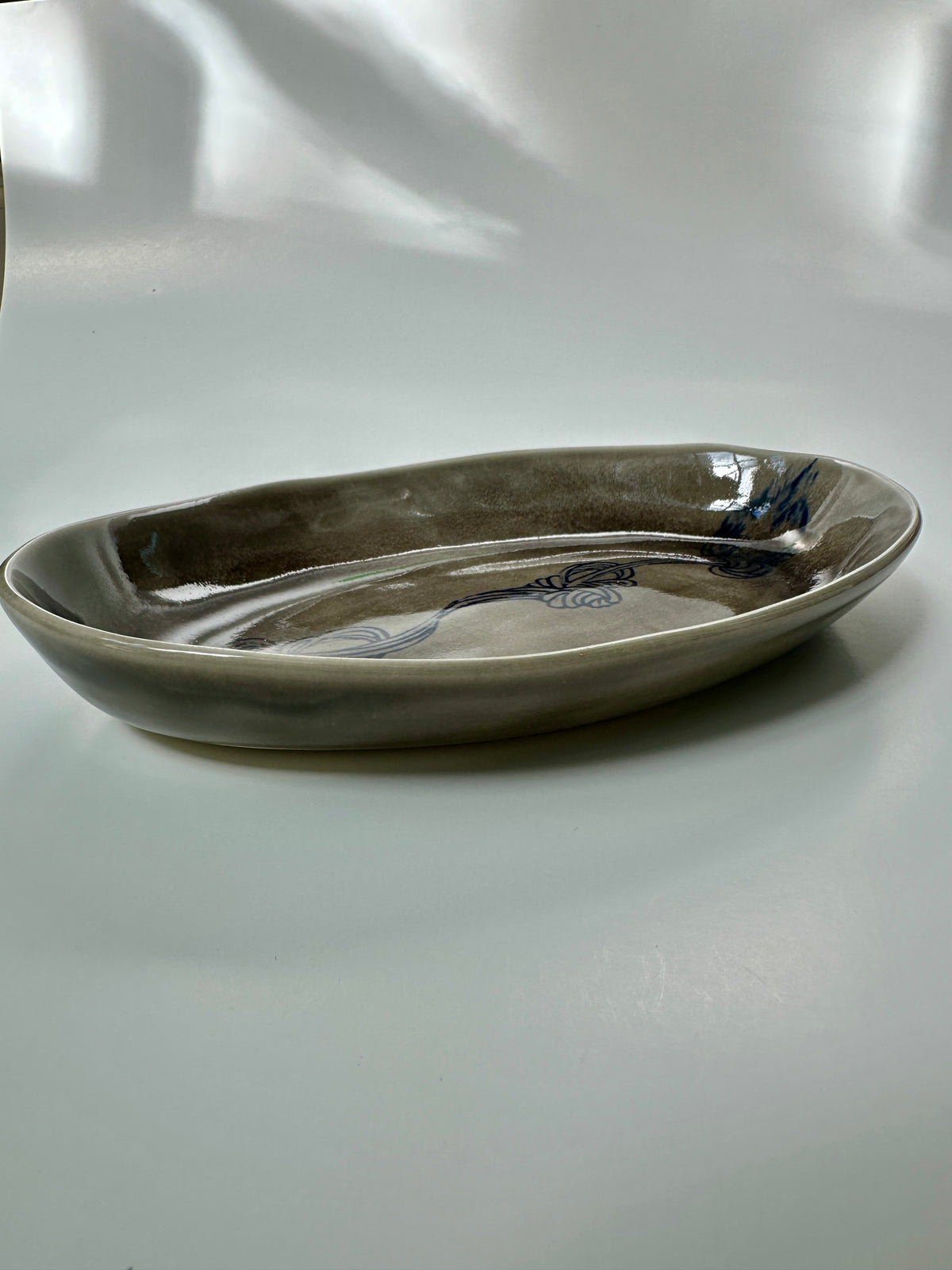Grey oval dish - porcelain
