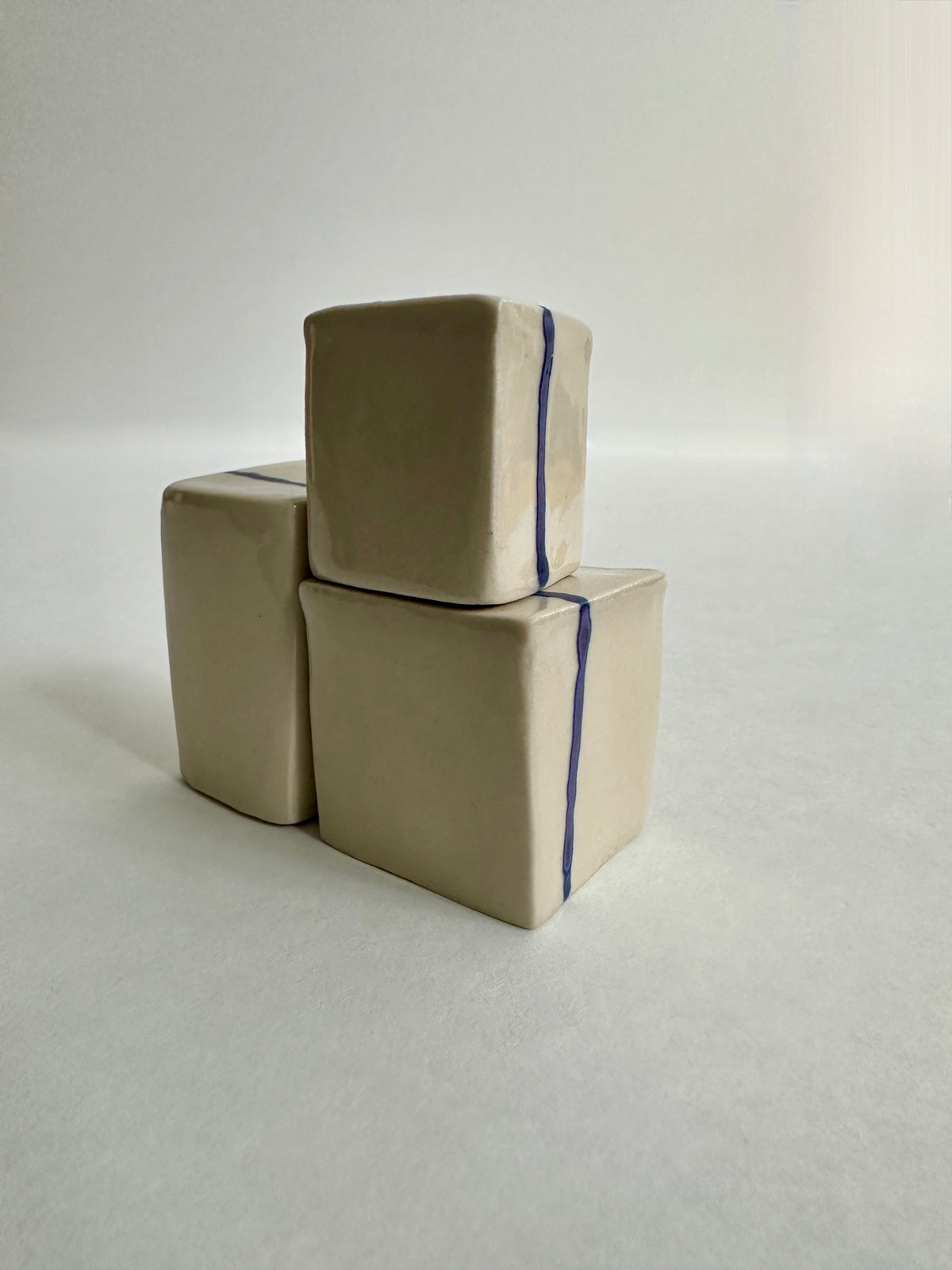SOLD - Small Cream/Blue Phantom (3pc)