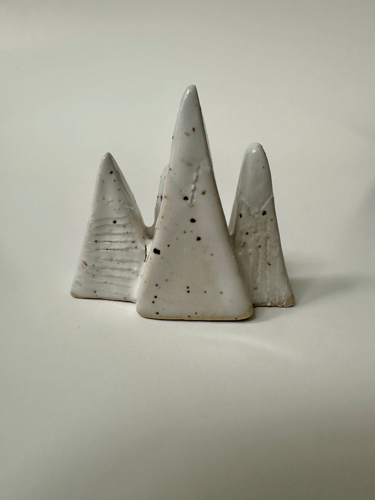 Mountain ring holder - Stoneware