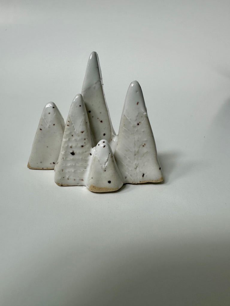 Mountain ring holder - Stoneware White