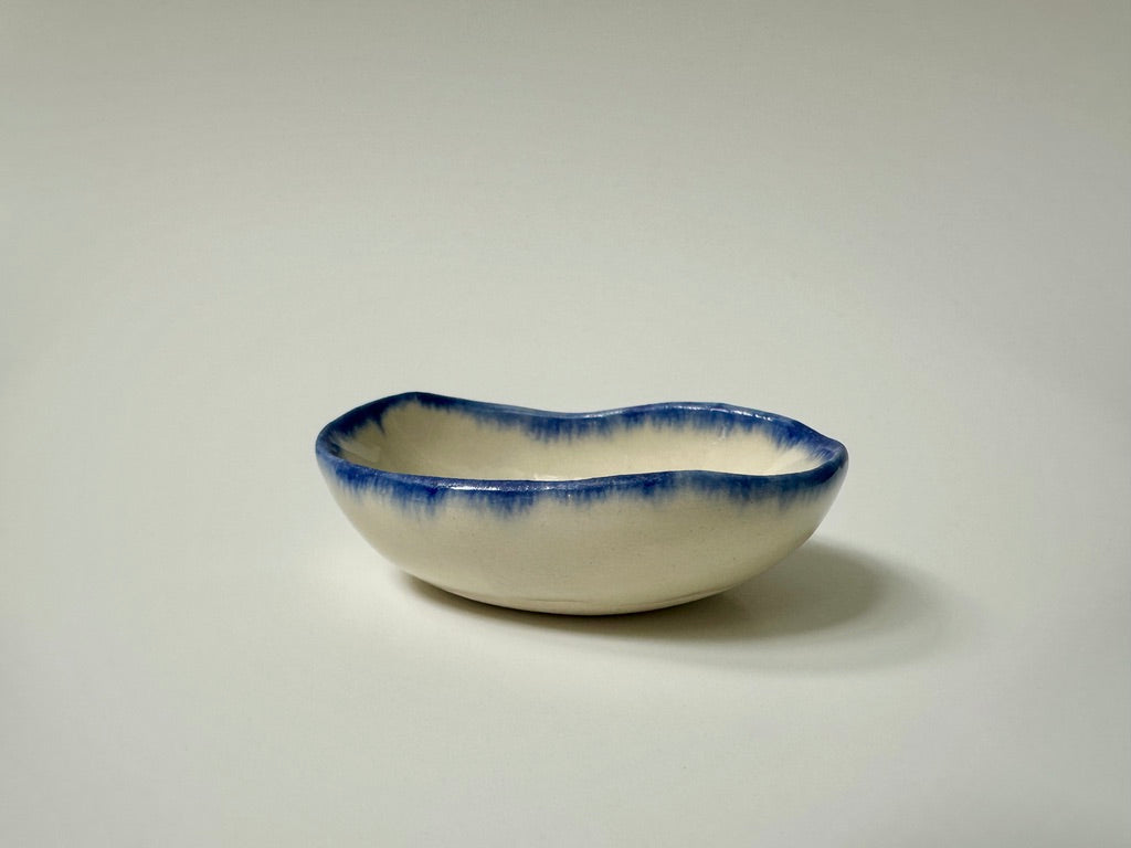 Little round blue - porcelain