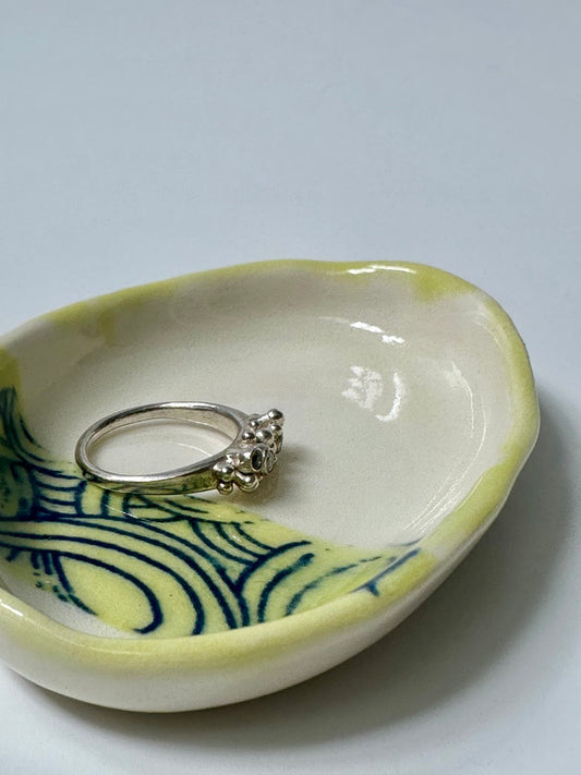Green wave stripe - porcelain