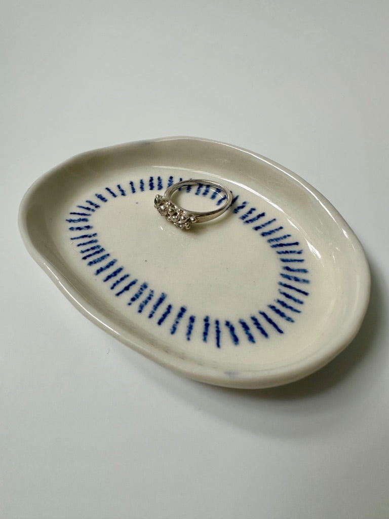 Blue lines - porcelain