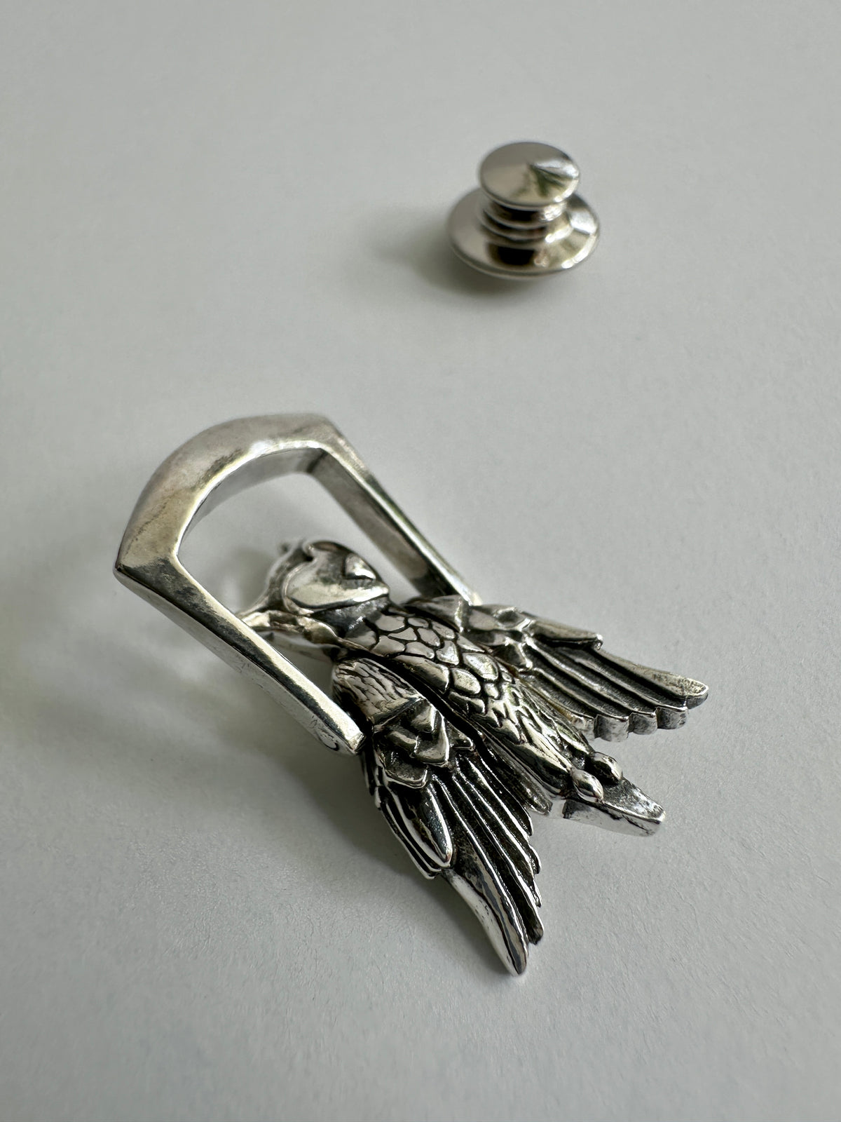 'Clive' Lapel Pin