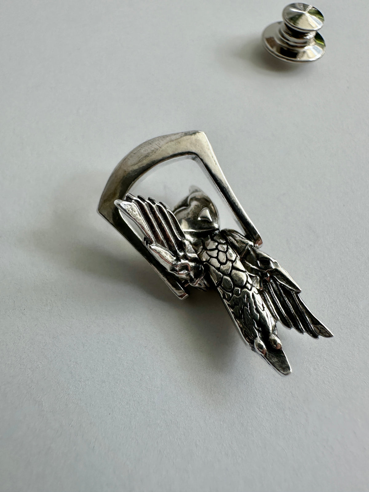 'Clive' Lapel Pin