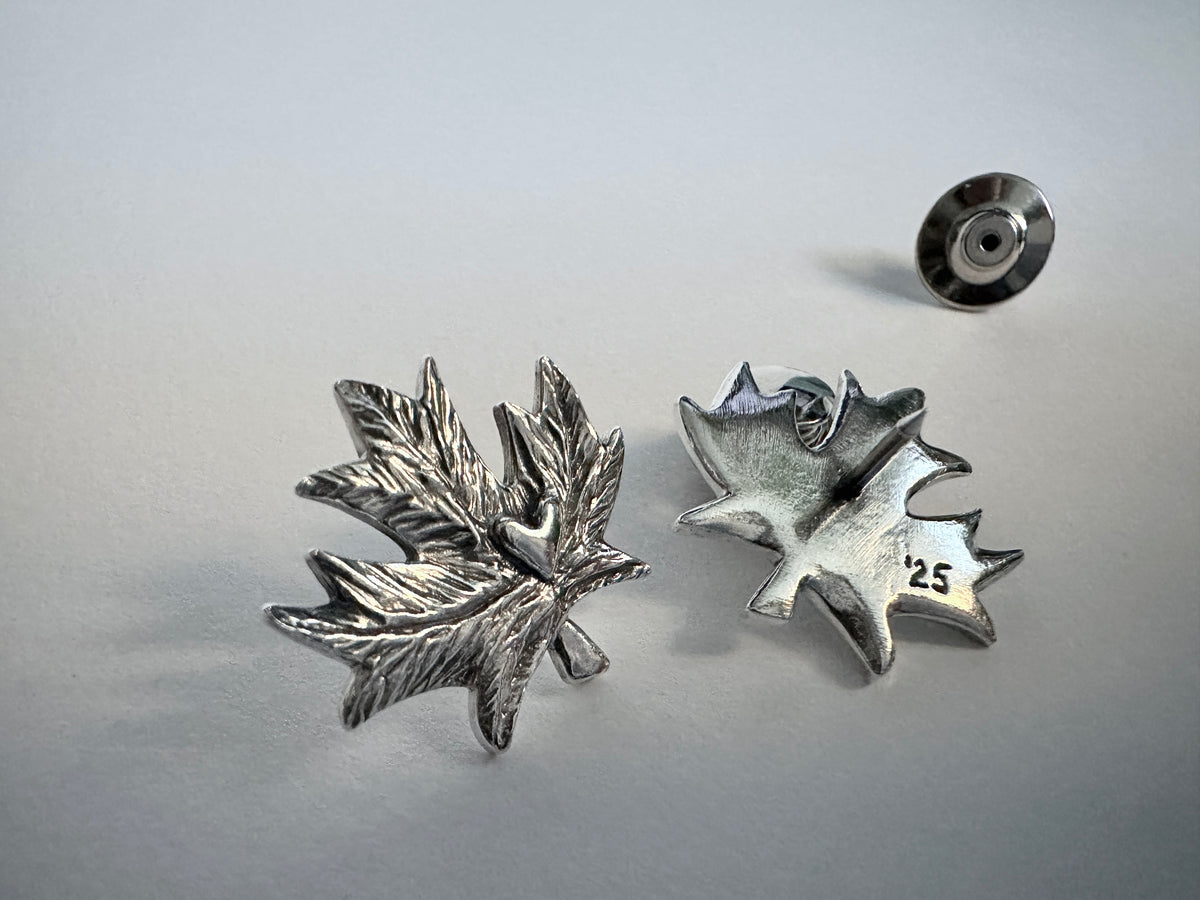 Canada Love Pin