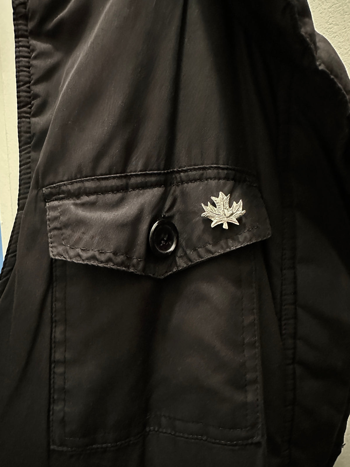 Canada Love Pin