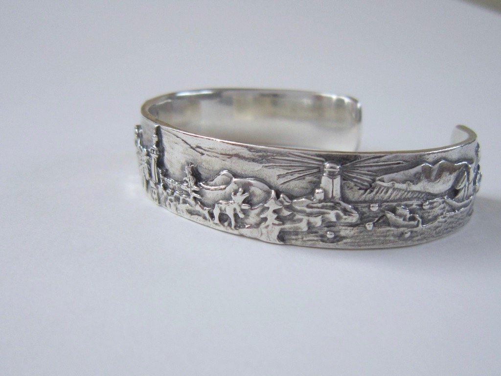 Oh Canada! Cuff Bracelet - Amanda Schoppel Art & Wax Carving